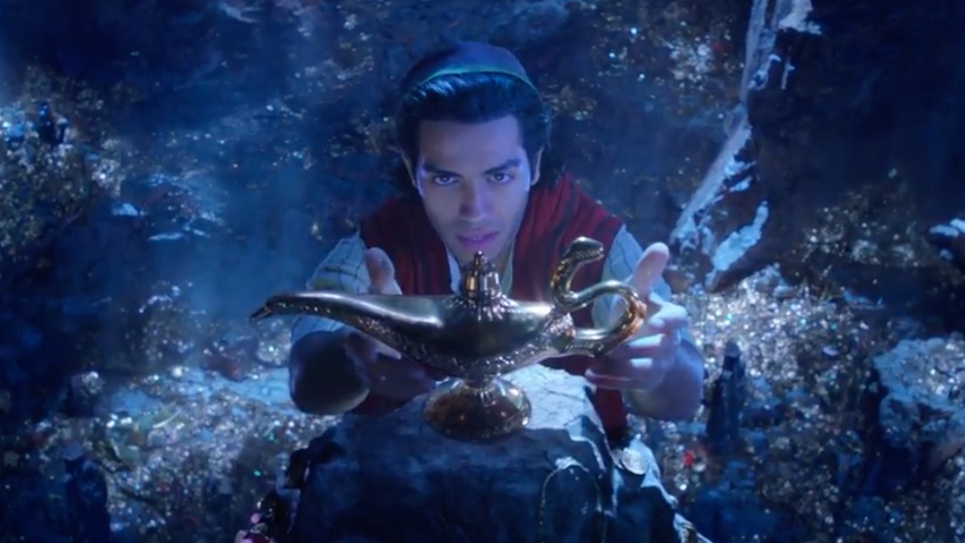 disney-releases-teaser-trailer-for-guy-ritchies-live-action-aladdin-social